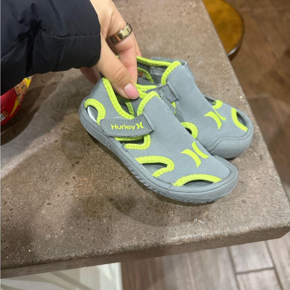 Hurley Kids Gray and Green water resistant